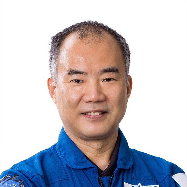 野口 聡一 氏